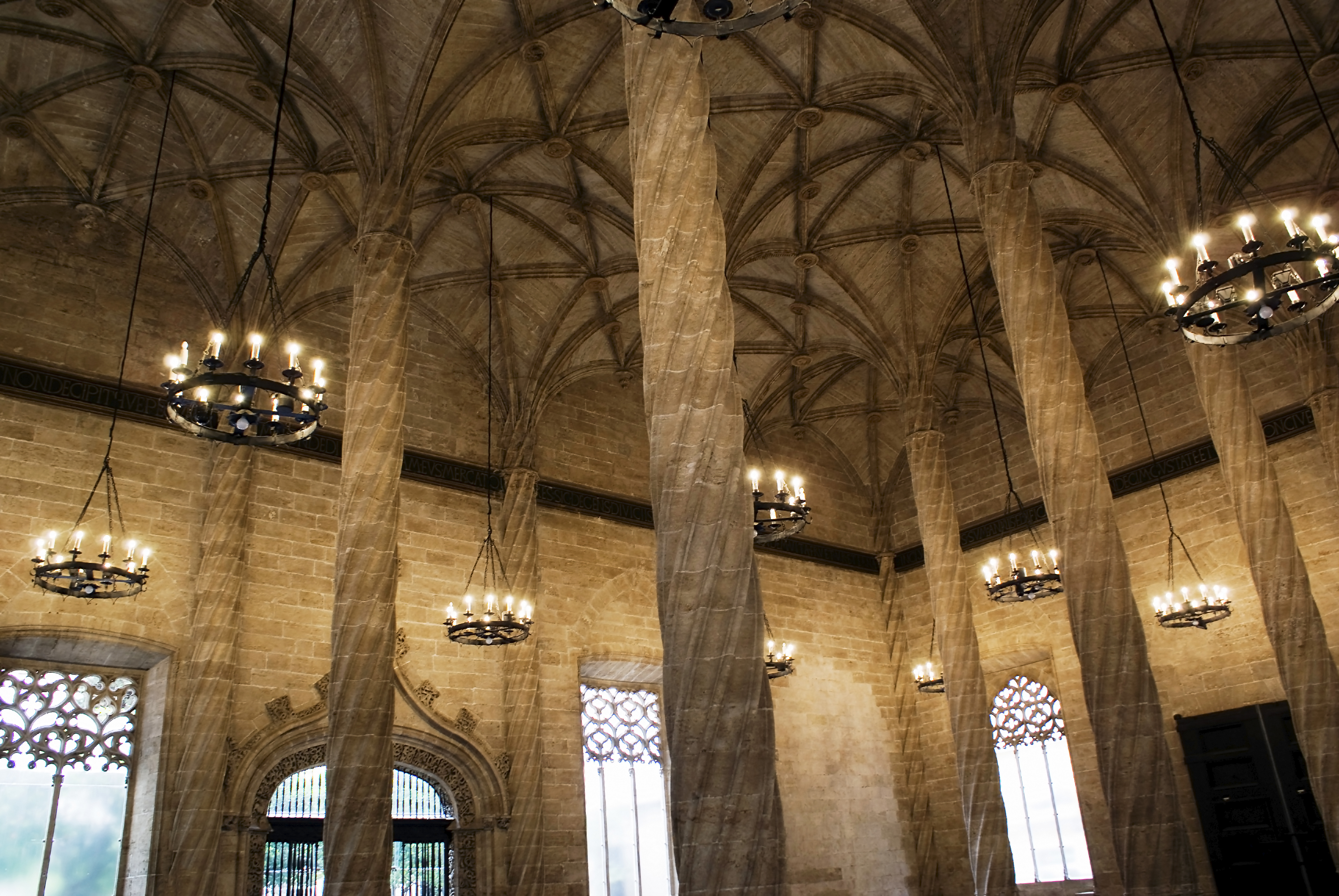 Interior Lonja de la Seda