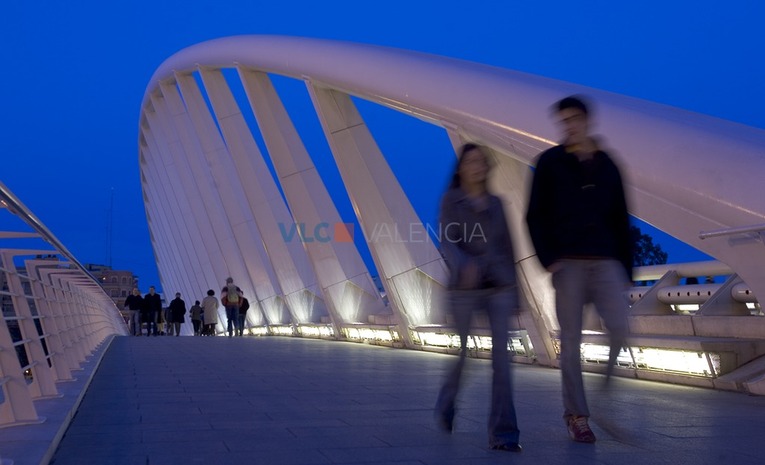 Puente de la Exposición