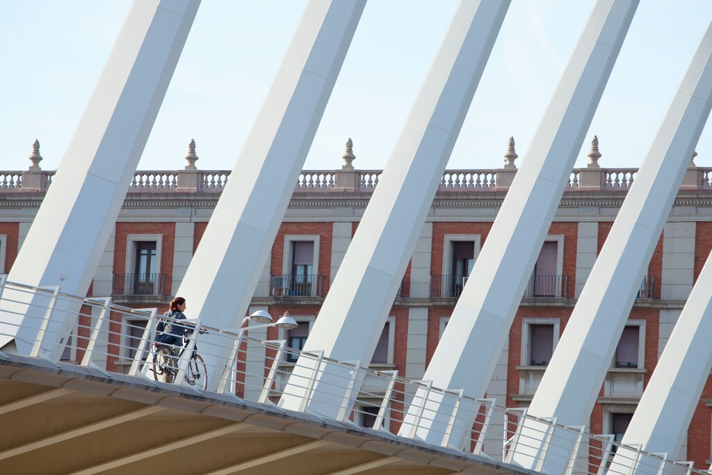 Puente de la Exposición