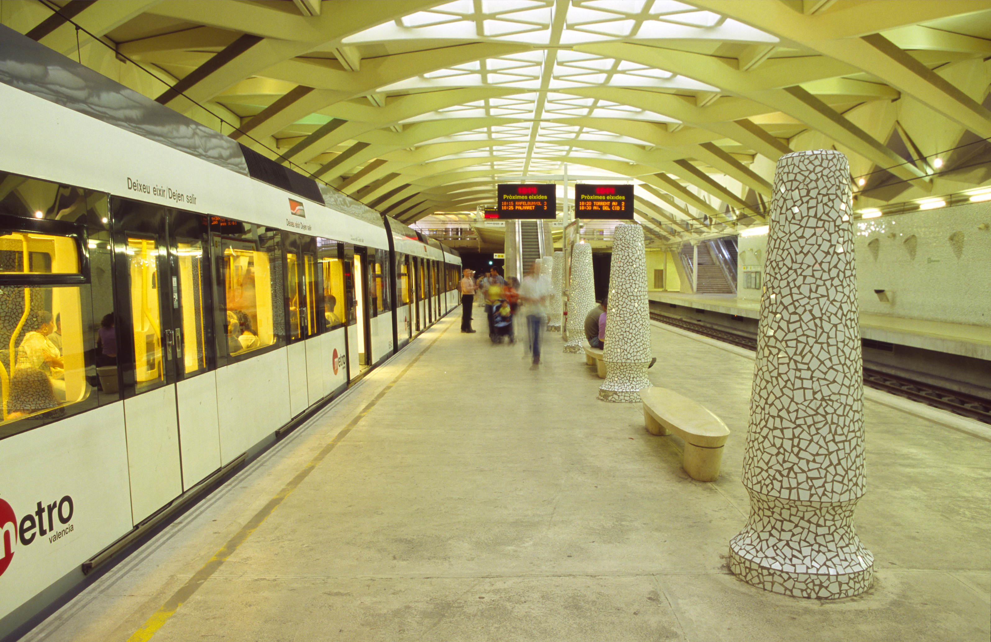Metro València accesible