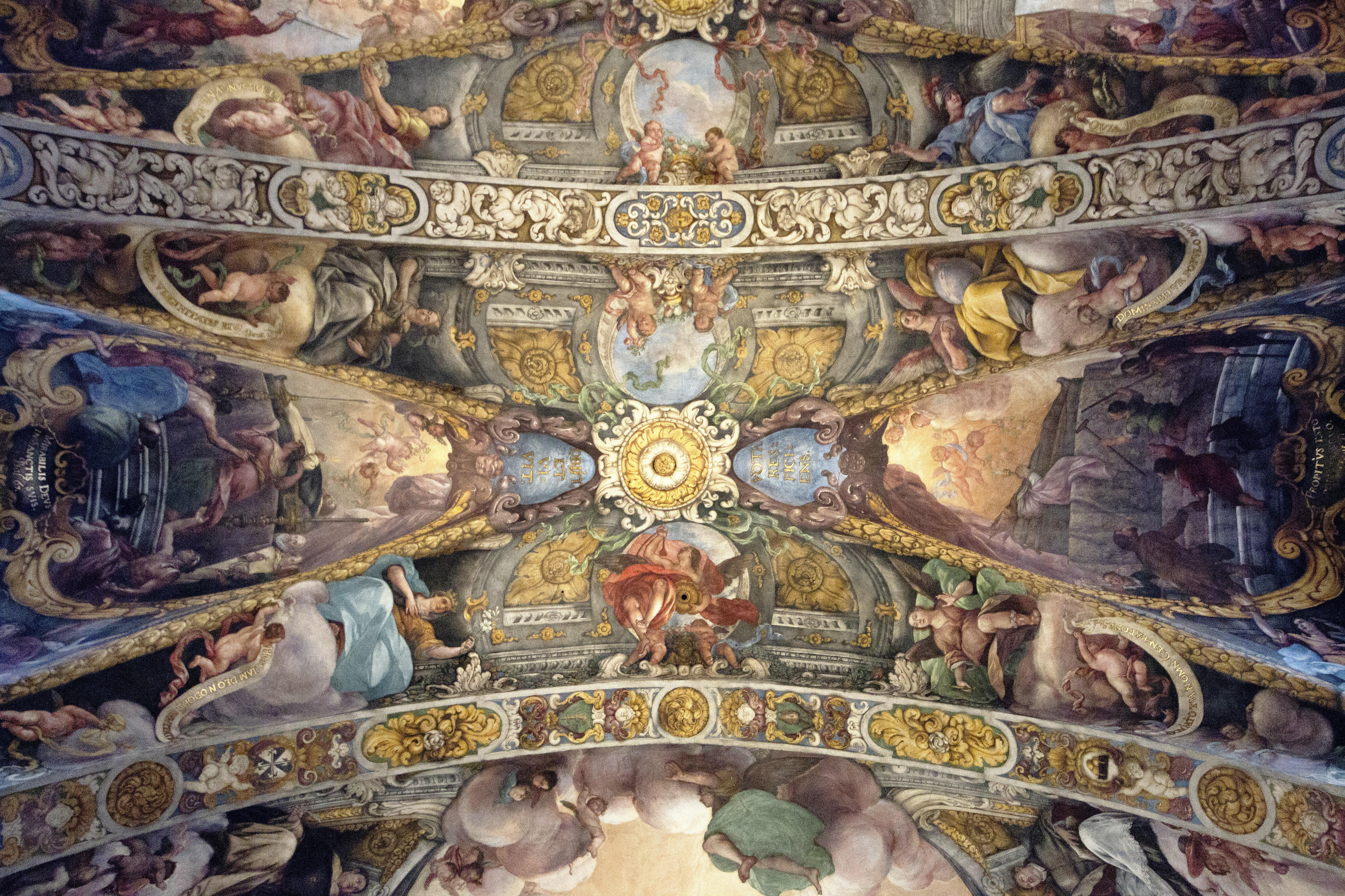 bóveda pinturas al fresco de Iglesia San Nicolás de Bari