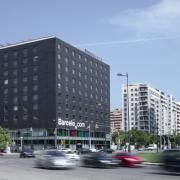 vista exterior edificio del hotel barceló valencia