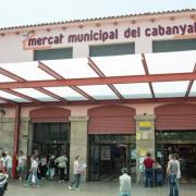 puerta entrada mercado cabanyal