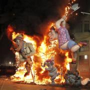 falla quemandose durante la cremà